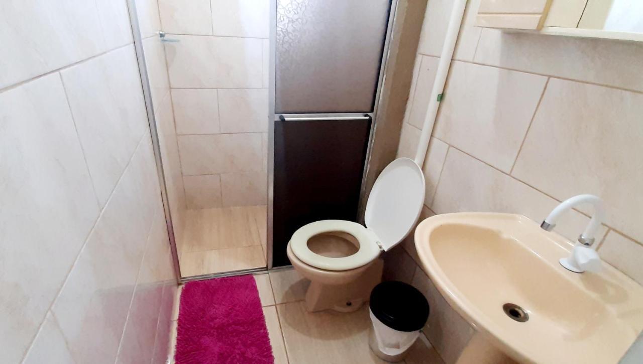 Kitnet S2 Em Torres-Rs - Na Mais Bela Praia Gaucha - Cozinha - Banheiro - Ar Condicionado - Tv Smart 32' - Wi-Fi - Estacionamento - Anfitria Superhost No Bnb 외부 사진