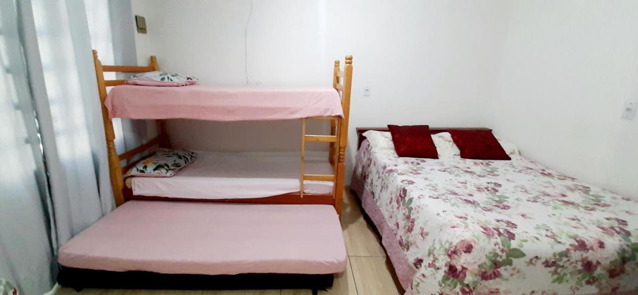 Kitnet S2 Em Torres-Rs - Na Mais Bela Praia Gaucha - Cozinha - Banheiro - Ar Condicionado - Tv Smart 32' - Wi-Fi - Estacionamento - Anfitria Superhost No Bnb 외부 사진